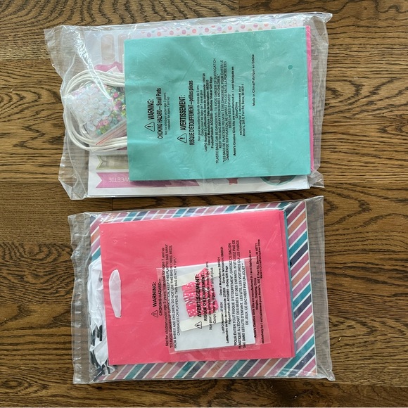 DIY Birthday Gift Bags Arts and Crafts - Picture 2 of 2